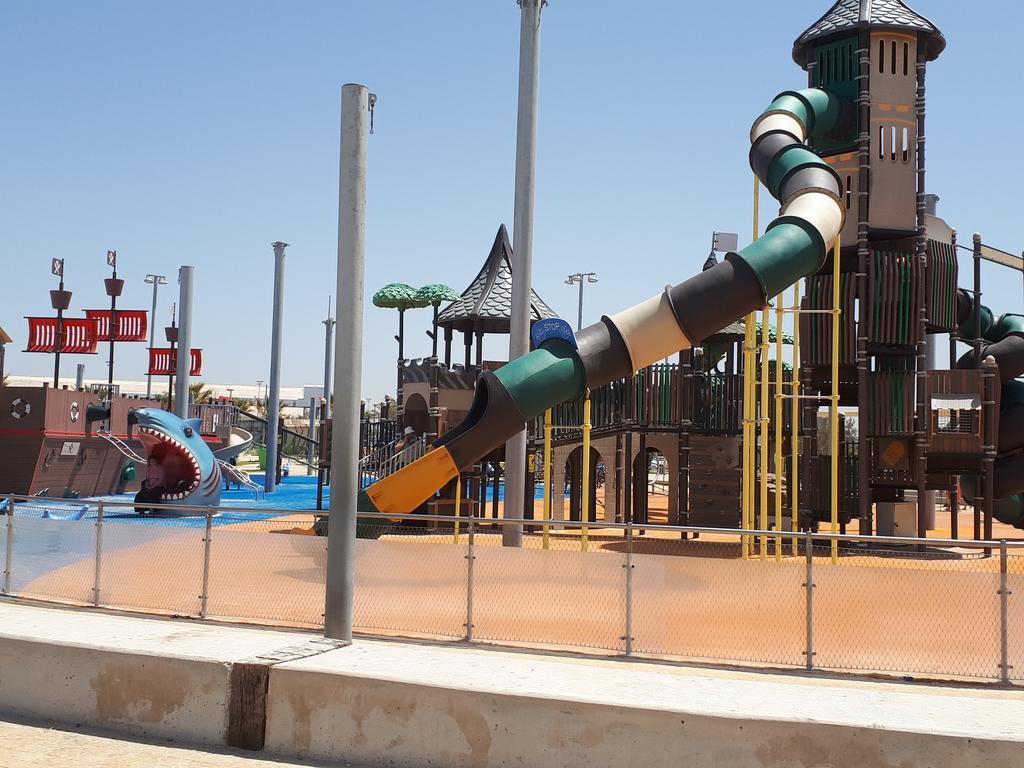 Shave Tsion Apartment In The Center Ashdod Exterior photo