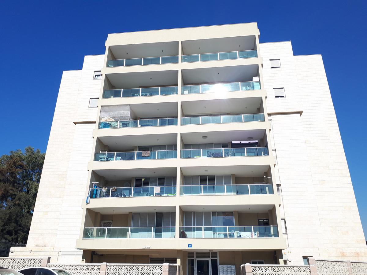 Shave Tsion Apartment In The Center Ashdod Exterior photo