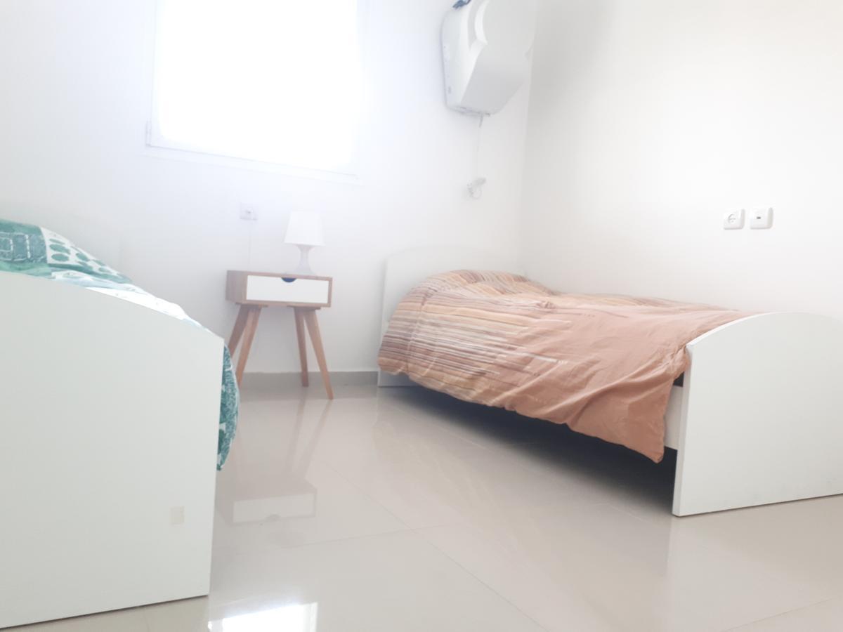 Shave Tsion Apartment In The Center Ashdod Exterior photo
