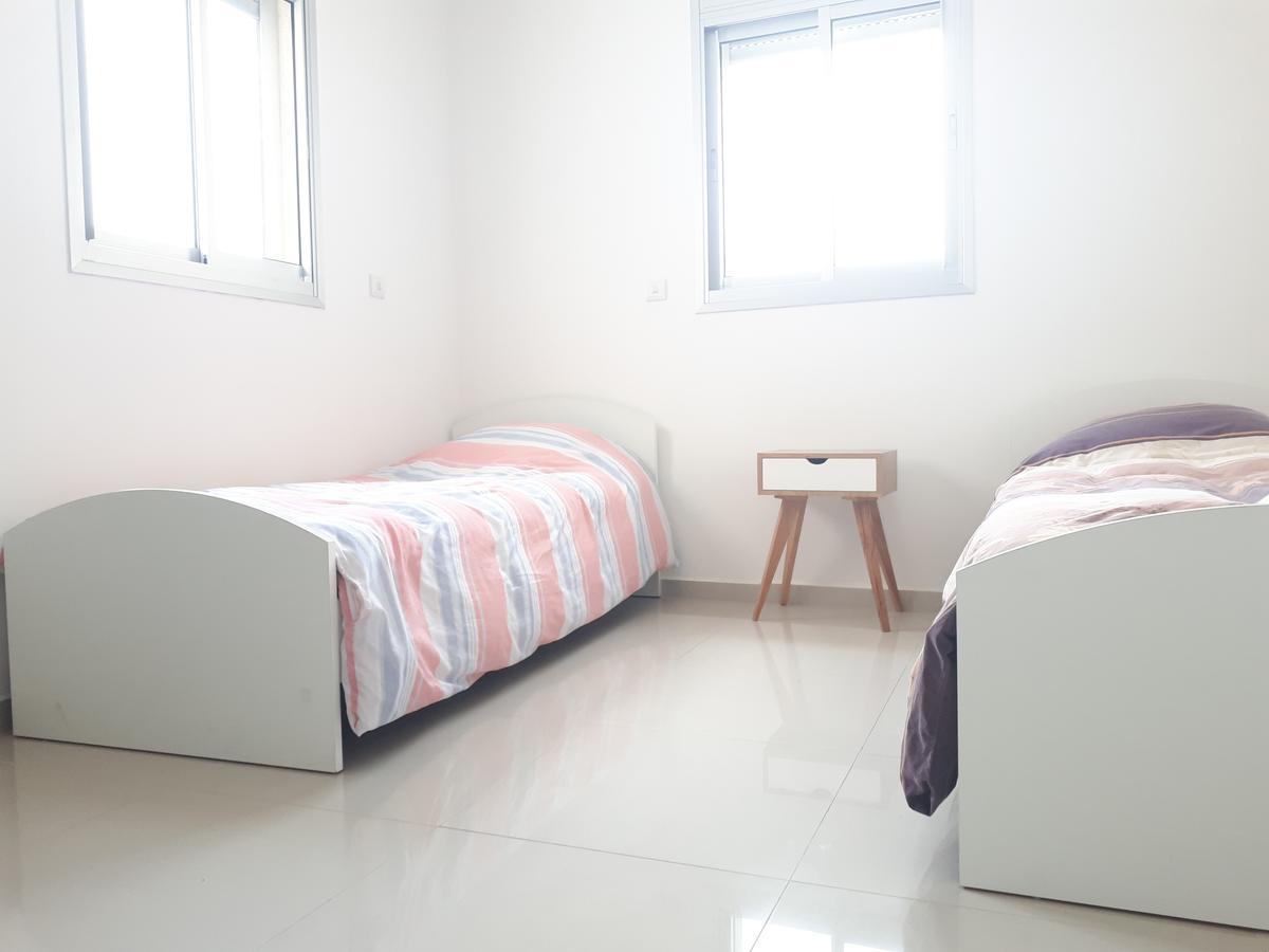 Shave Tsion Apartment In The Center Ashdod Exterior photo