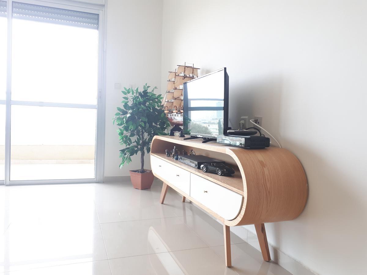 Shave Tsion Apartment In The Center Ashdod Exterior photo